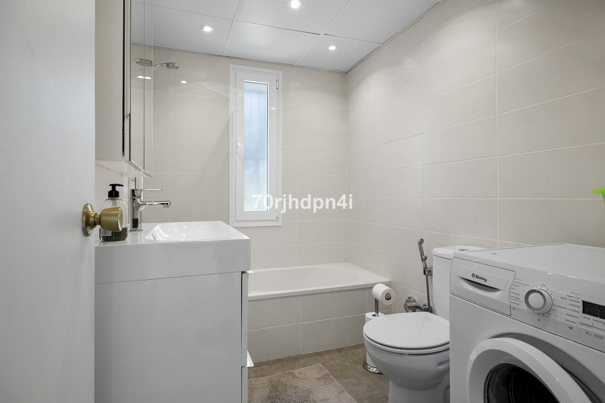 Te koop Vrijstaande Villa Costa Del Sol El Padron € 890.000,-