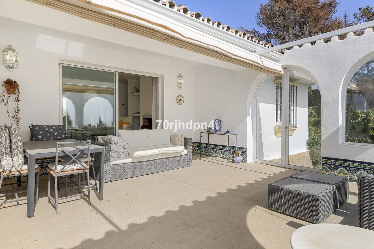 Te koop Vrijstaande Villa Costa Del Sol El Padron € 890.000,-