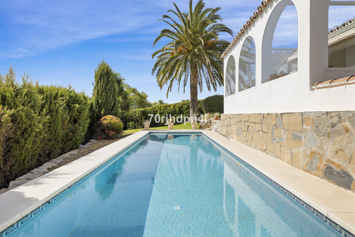 Te koop Vrijstaande Villa Costa Del Sol El Padron € 890.000,-