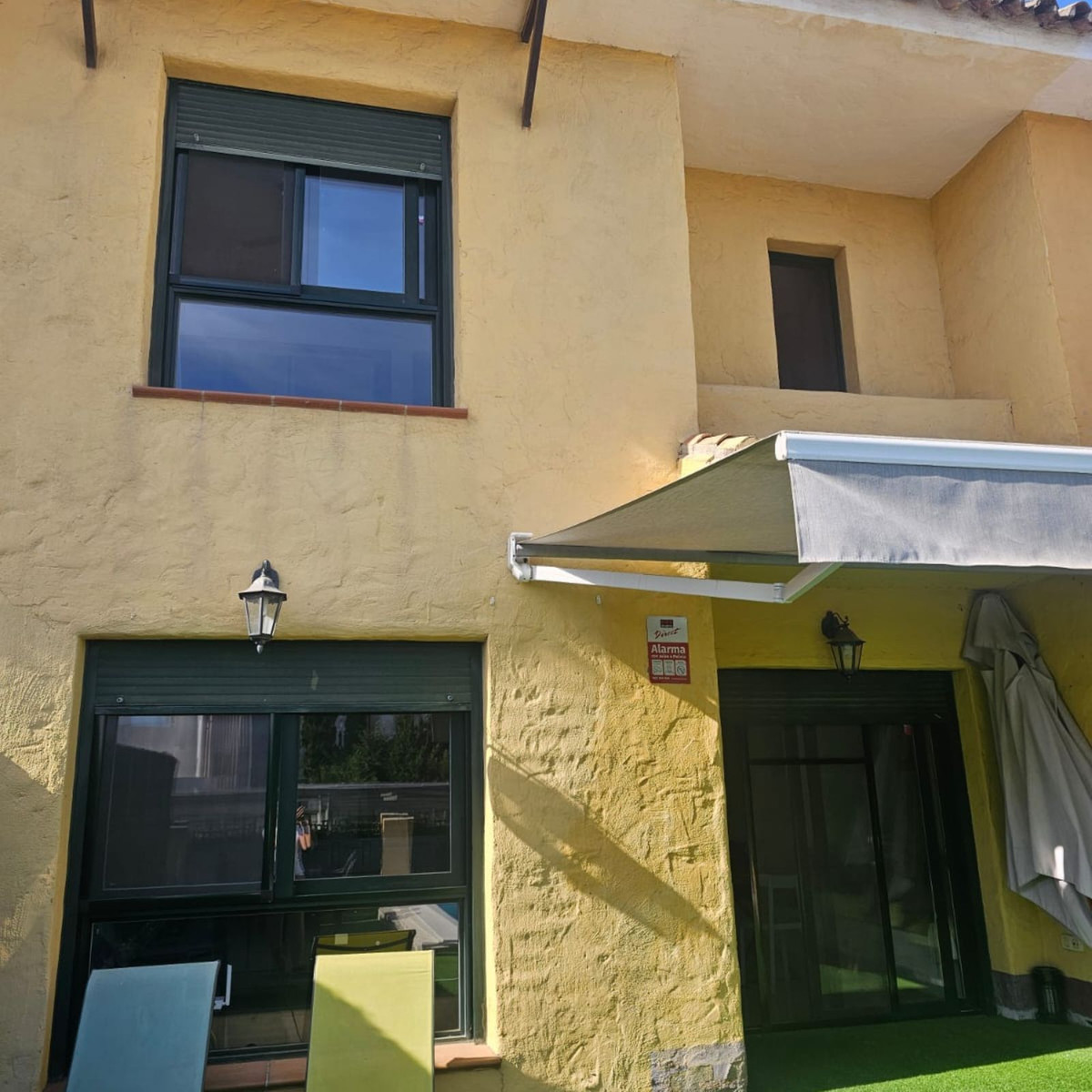 Te koop Herenhuis Costa Del Sol Cancelada € 798.000,-