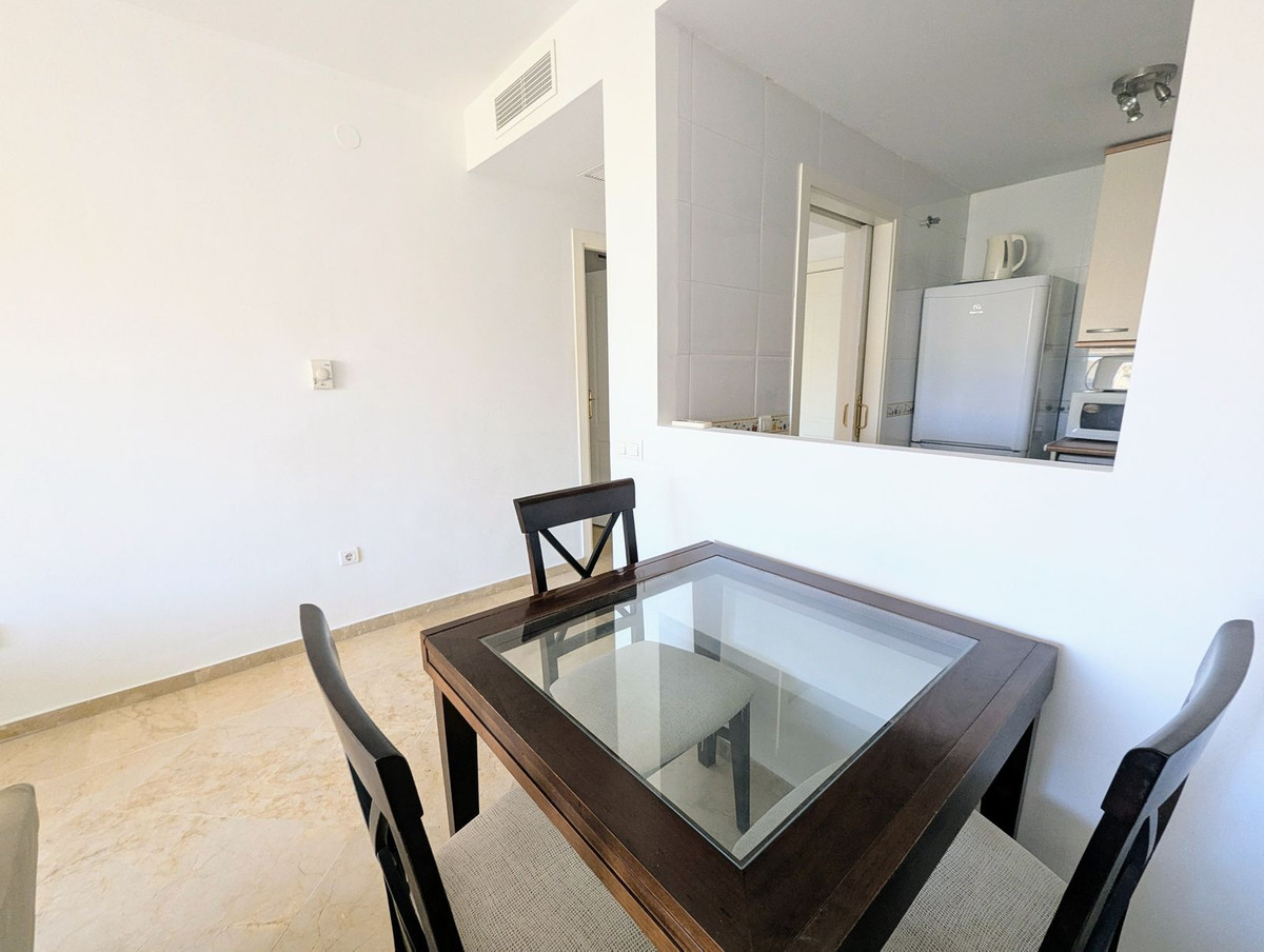 Te koop Middle Floor Apartment Costa Del Sol Calahonda € 239.000,-
