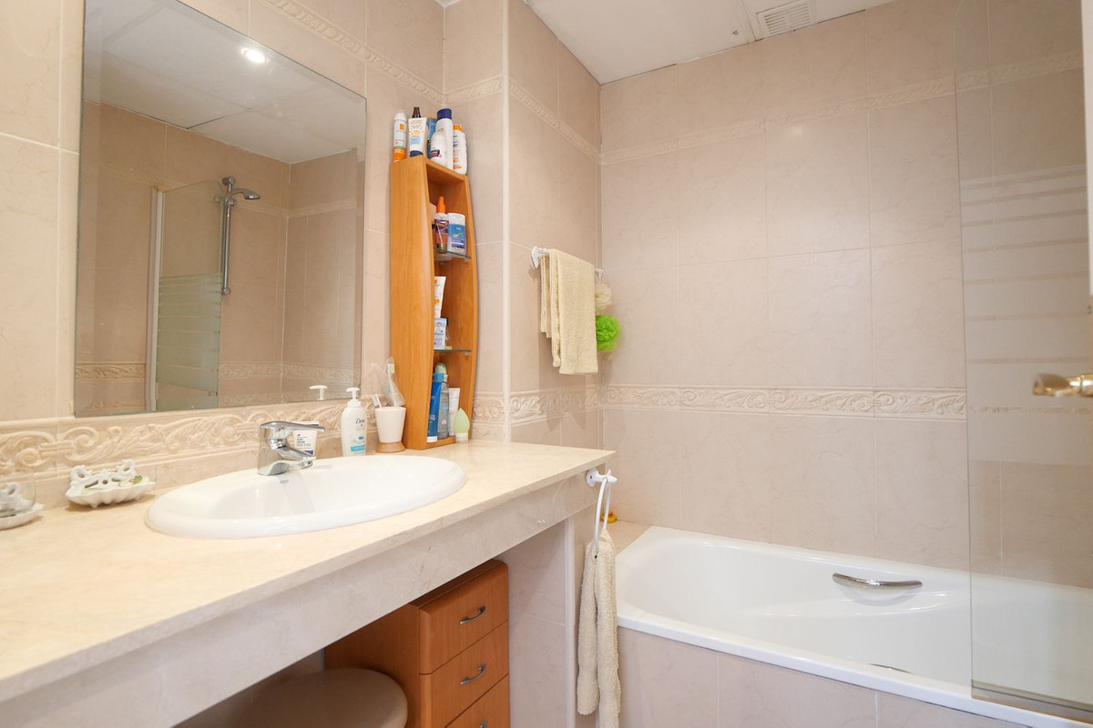 Te koop Herenhuis Costa Del Sol Marbella € 499.000,-