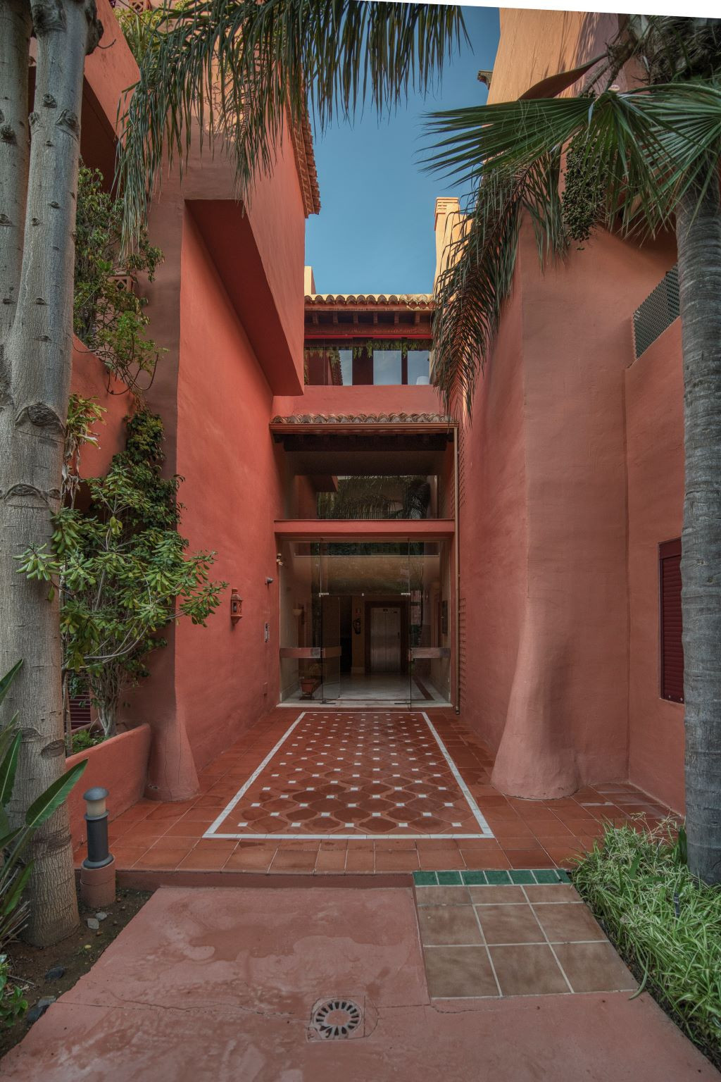 Te koop Middle Floor Apartment Costa Del Sol Marbella € 649.000,-