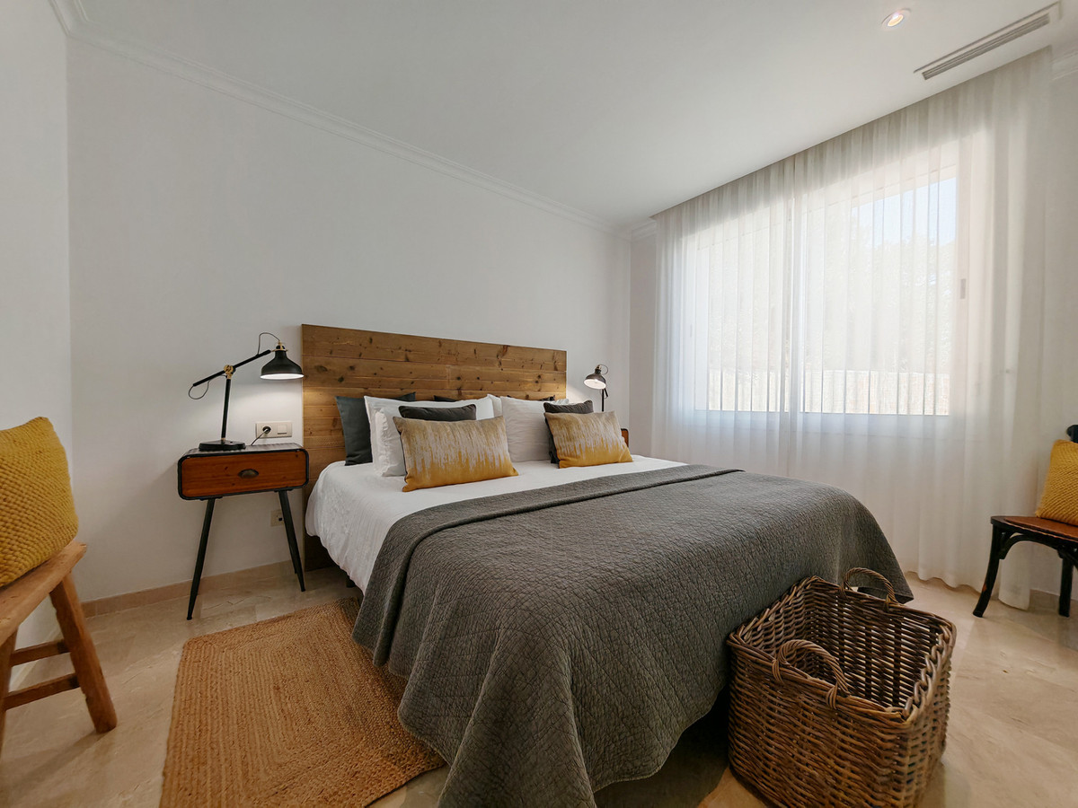 Te koop Middle Floor Apartment Costa Del Sol La Mairena € 530.000,-