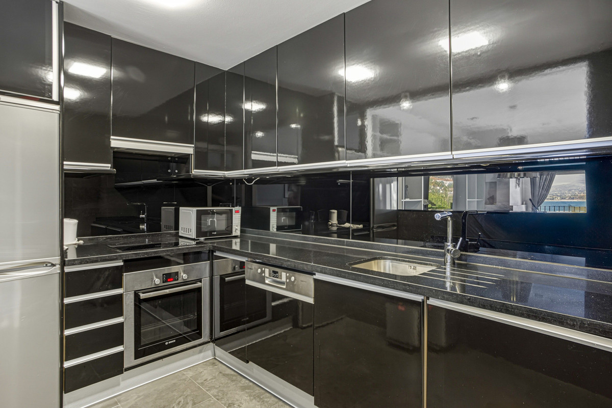 Te koop Penthouse Costa Del Sol Puerto Banús € 699.000,-