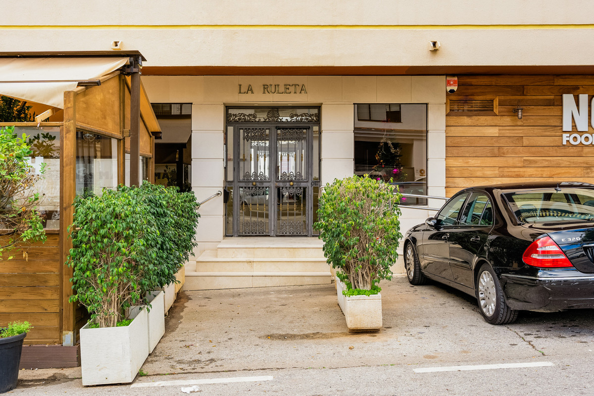 Te koop Middle Floor Apartment Costa Del Sol Nueva Andalucía € 499.000,-