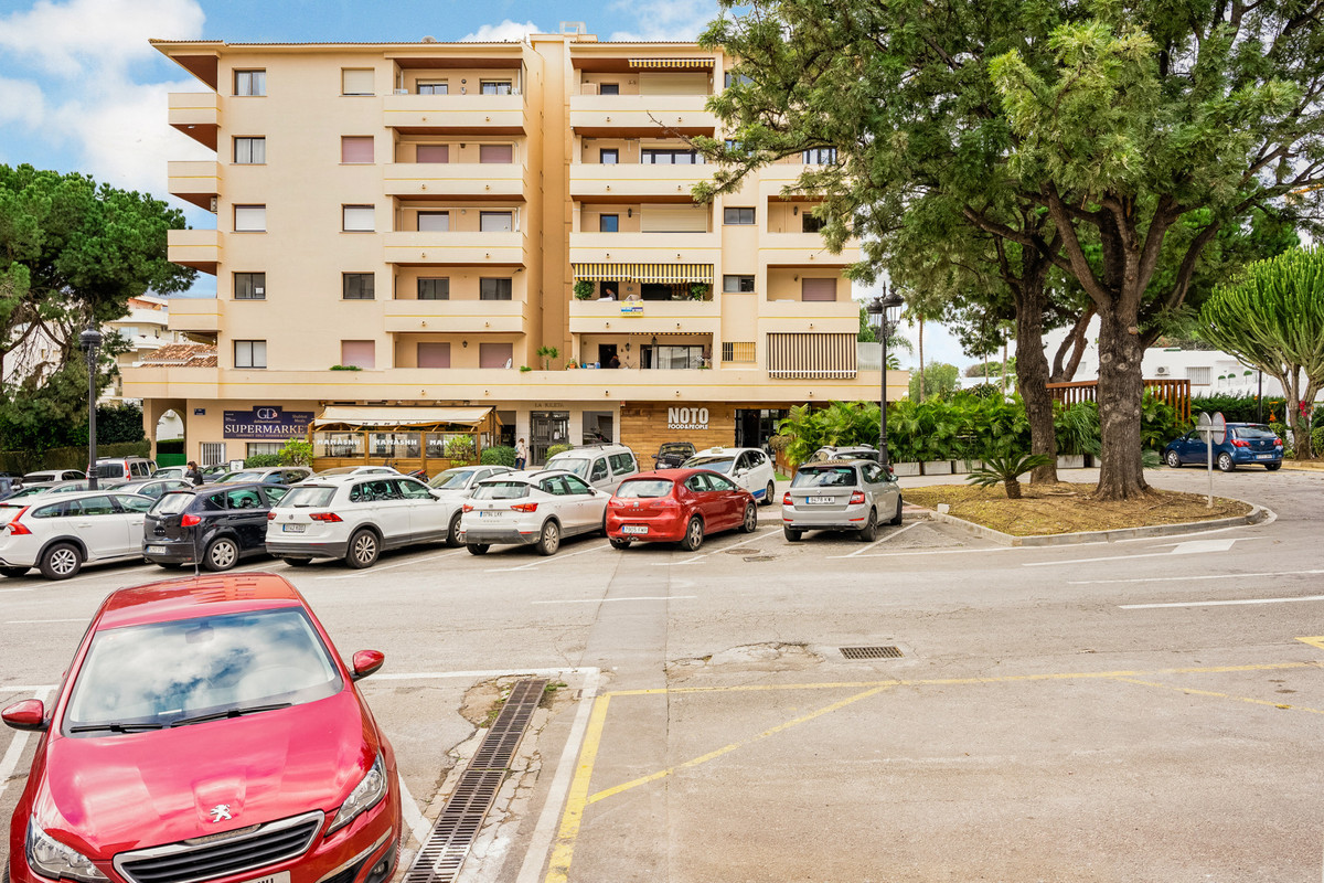 Te koop Middle Floor Apartment Costa Del Sol Nueva Andalucía € 499.000,-