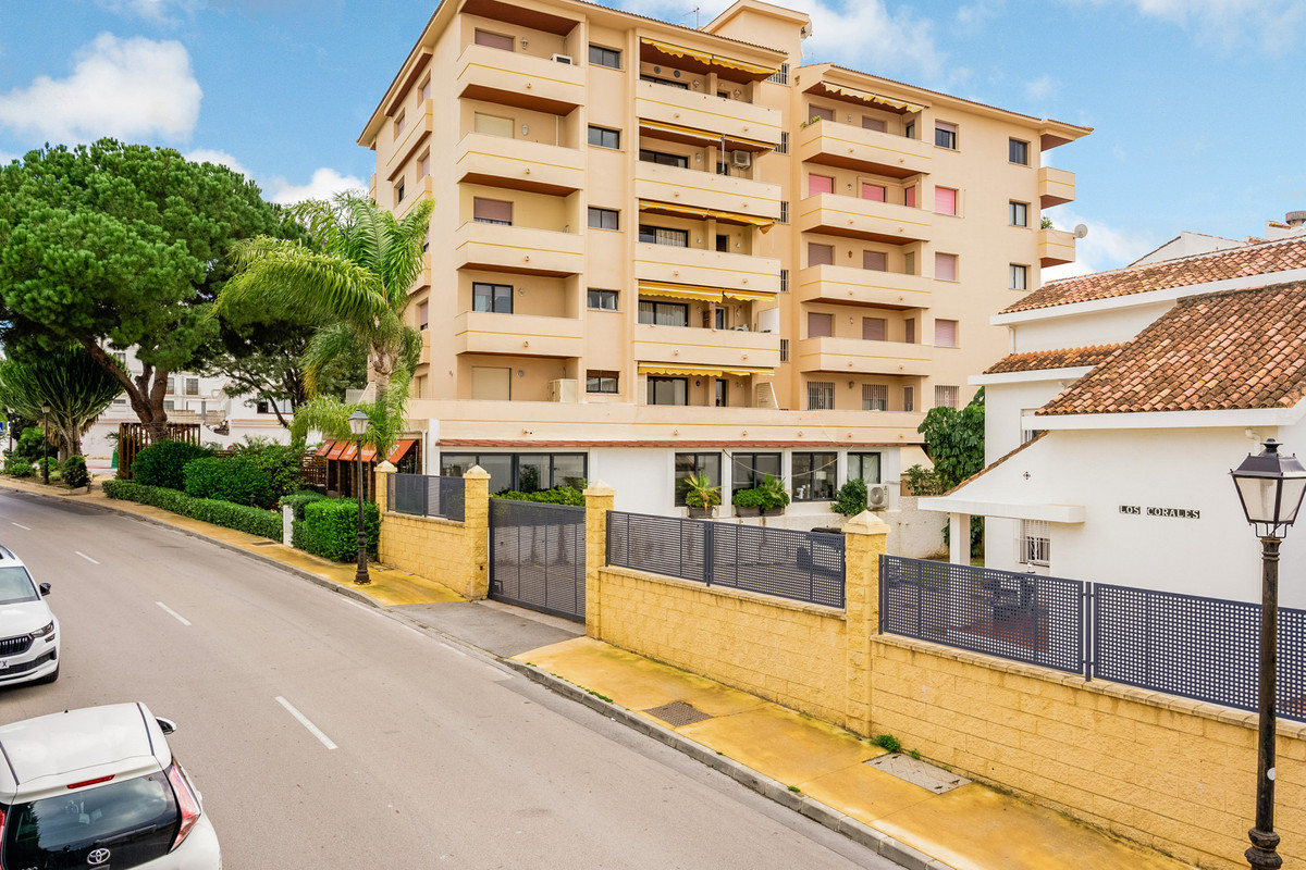 Te koop Middle Floor Apartment Costa Del Sol Nueva Andalucía € 499.000,-
