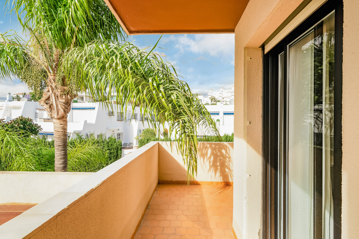 Te koop Middle Floor Apartment Costa Del Sol Nueva Andalucía € 499.000,-