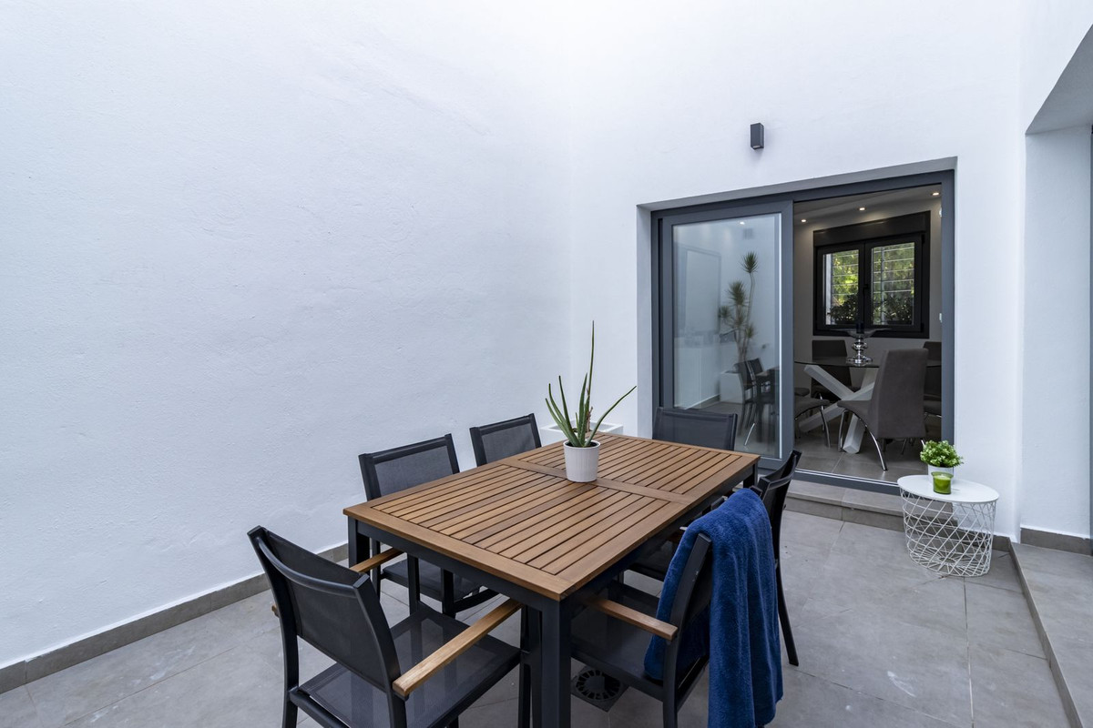 Te koop Half vrijstaand huis Costa Del Sol San Pedro De Alcántara € 950.000,-