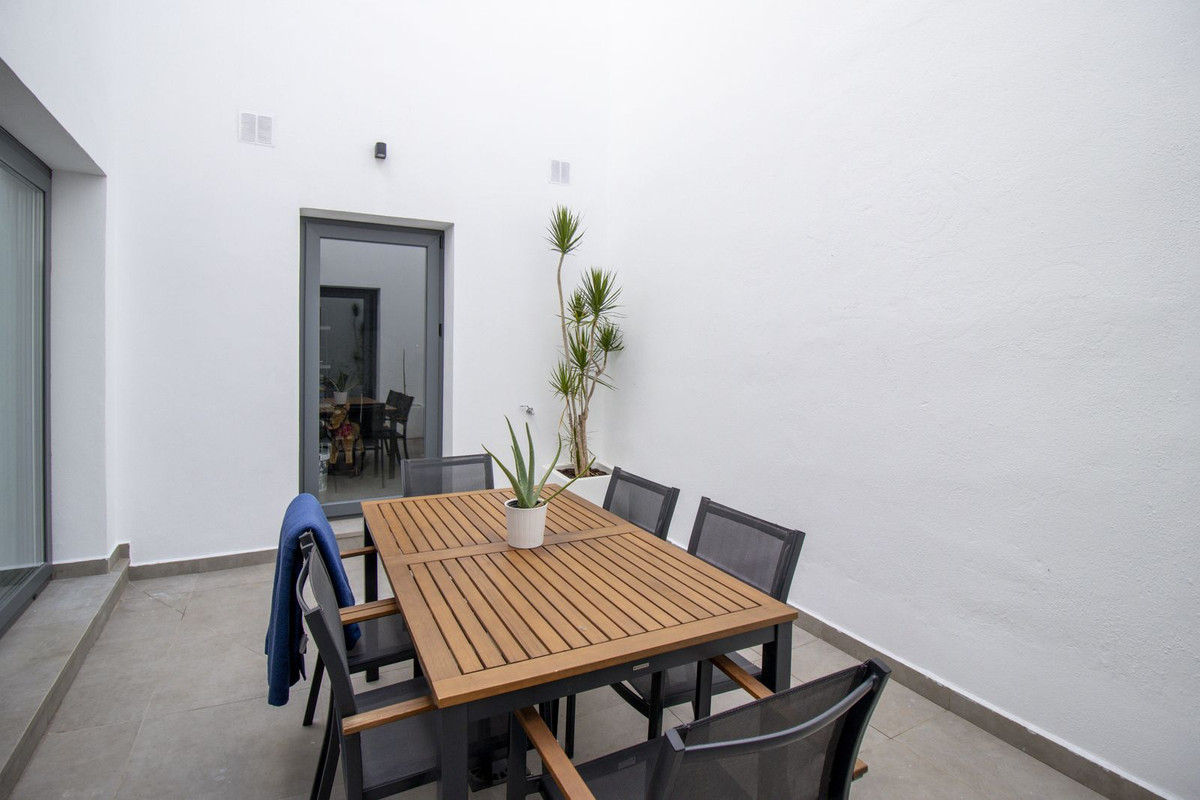 Te koop Half vrijstaand huis Costa Del Sol San Pedro De Alcántara € 950.000,-