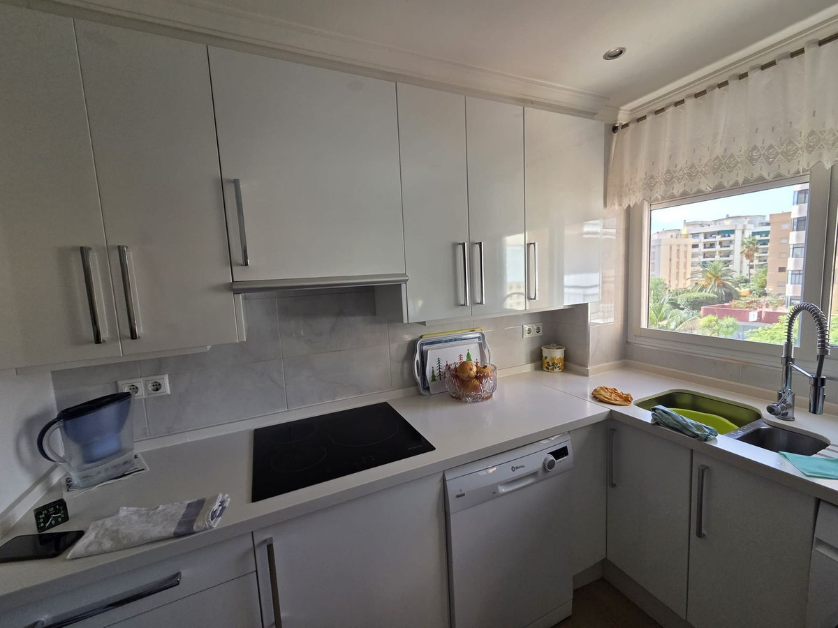 Te koop Middle Floor Apartment Costa Del Sol Fuengirola € 340.000,-