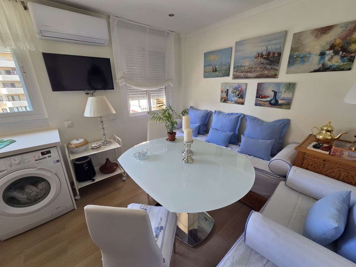 Te koop Middle Floor Apartment Costa Del Sol Fuengirola € 340.000,-