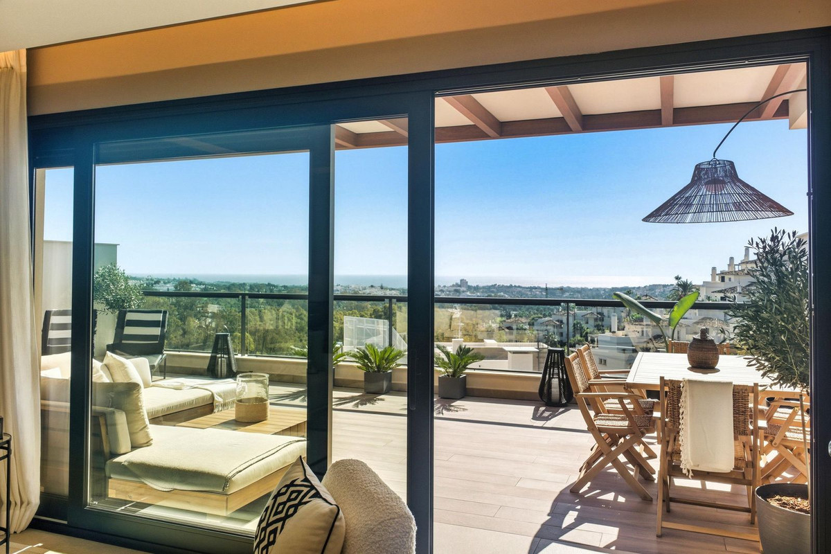 Te koop Middle Floor Apartment Costa Del Sol Marbella € 849.000,-