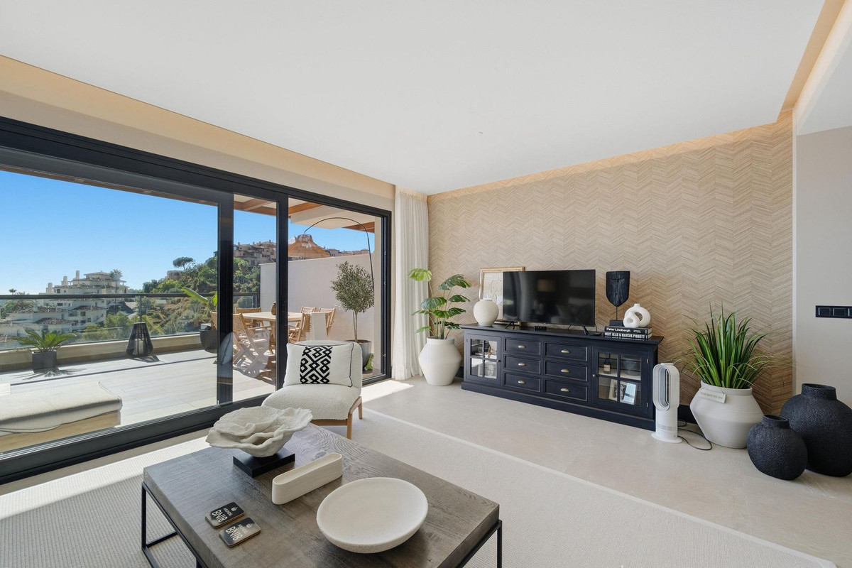 Te koop Middle Floor Apartment Costa Del Sol Marbella € 849.000,-