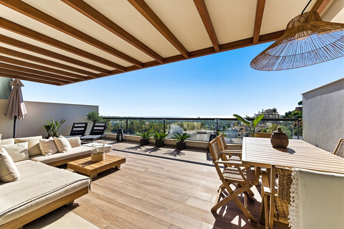 Te koop Middle Floor Apartment Costa Del Sol Marbella € 849.000,-