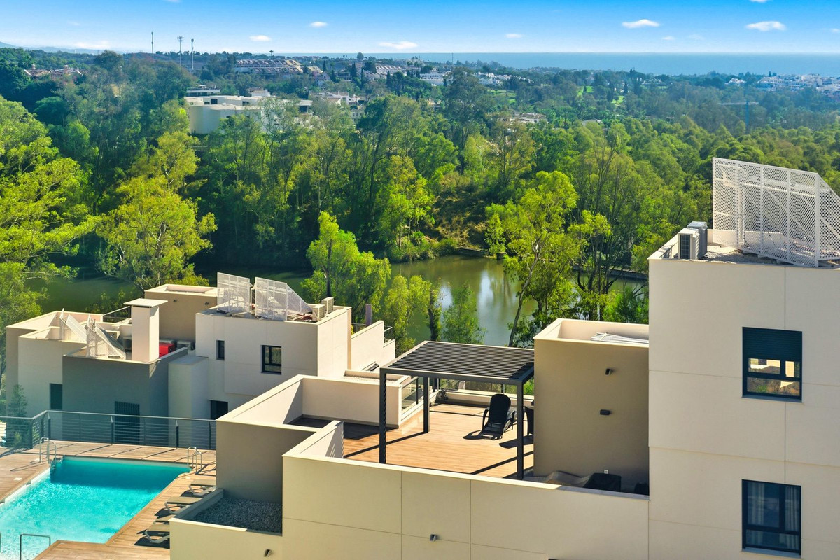 Te koop Middle Floor Apartment Costa Del Sol Marbella € 849.000,-