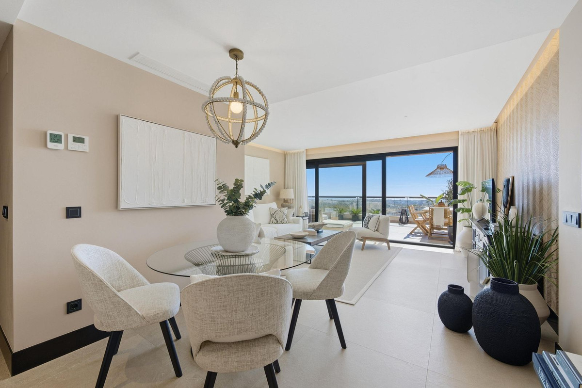 Te koop Middle Floor Apartment Costa Del Sol Marbella € 849.000,-