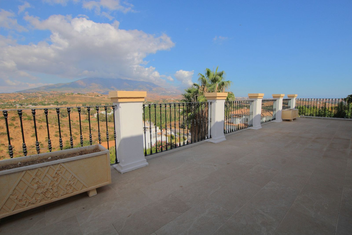 Te koop Vrijstaande Villa Costa Del Sol La Cala Golf € 1.250.000,-