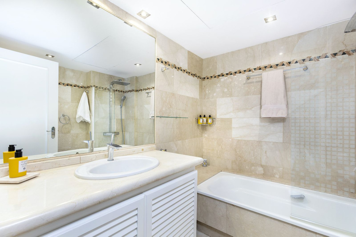 Te koop Penthouse Duplex Costa Del Sol Nueva Andalucía € 1.950.000,-