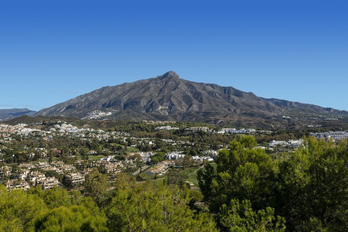 Te koop Penthouse Duplex Costa Del Sol Nueva Andalucía € 1.950.000,-