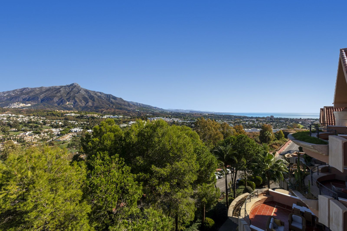 Te koop Penthouse Duplex Costa Del Sol Nueva Andalucía € 1.950.000,-