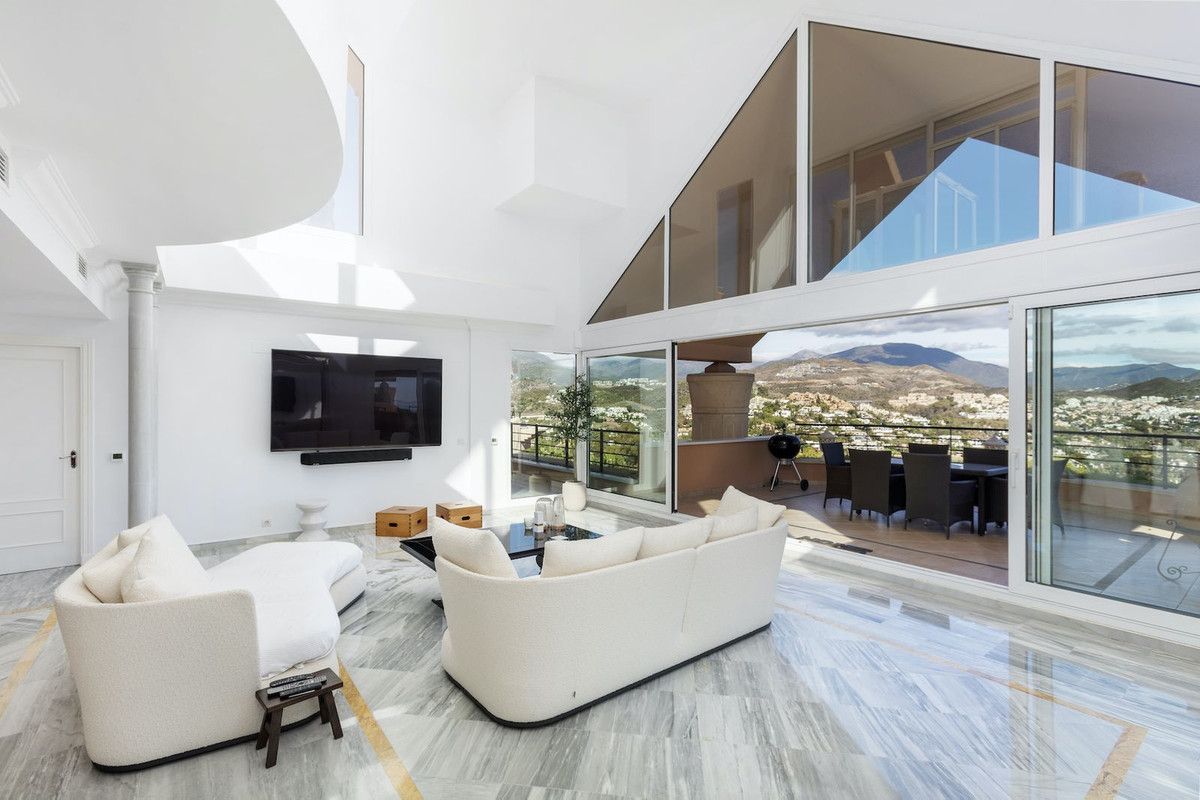 Te koop Penthouse Duplex Costa Del Sol Nueva Andalucía € 1.950.000,-