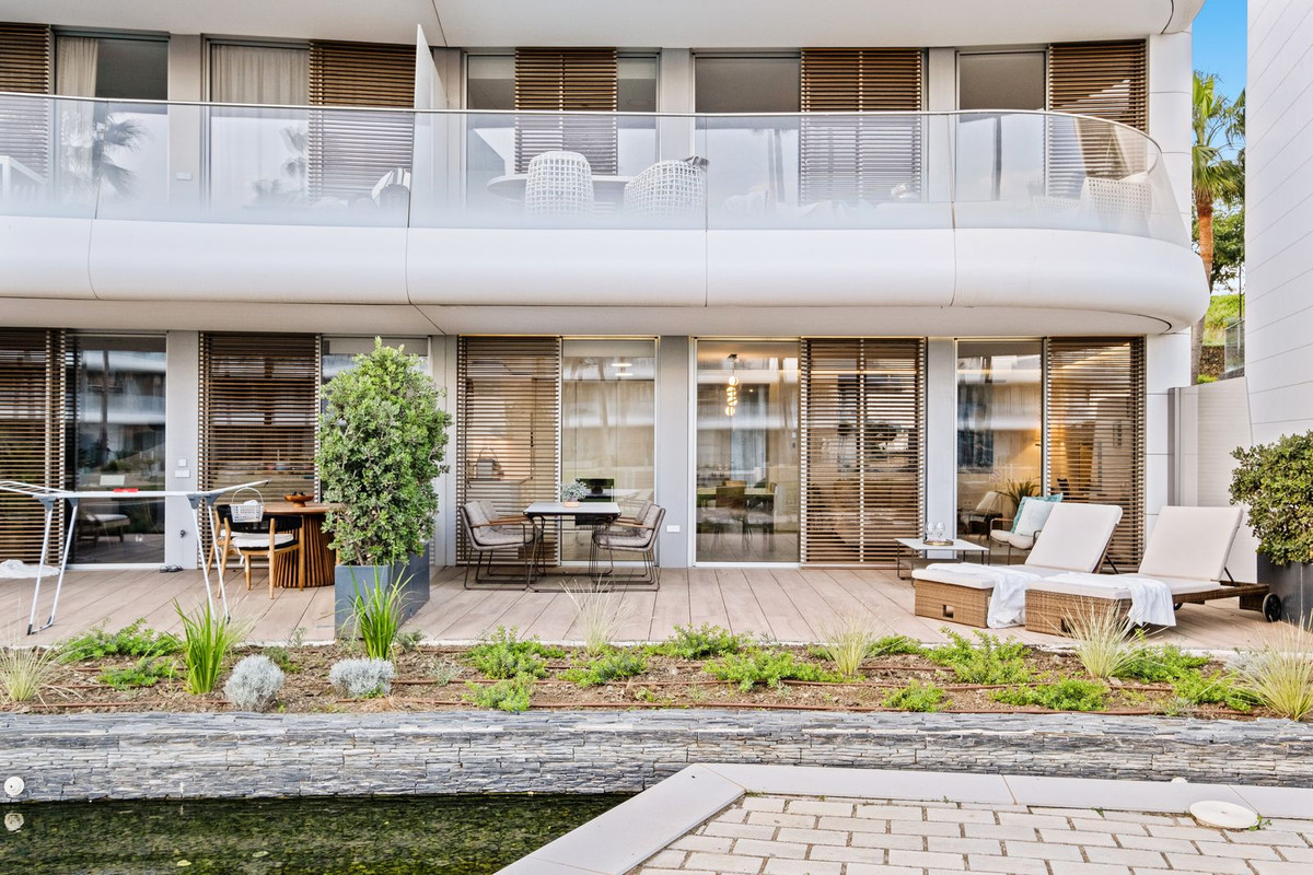 Te koop Gelijkvloers appartement Costa Del Sol Estepona € 840.000,-