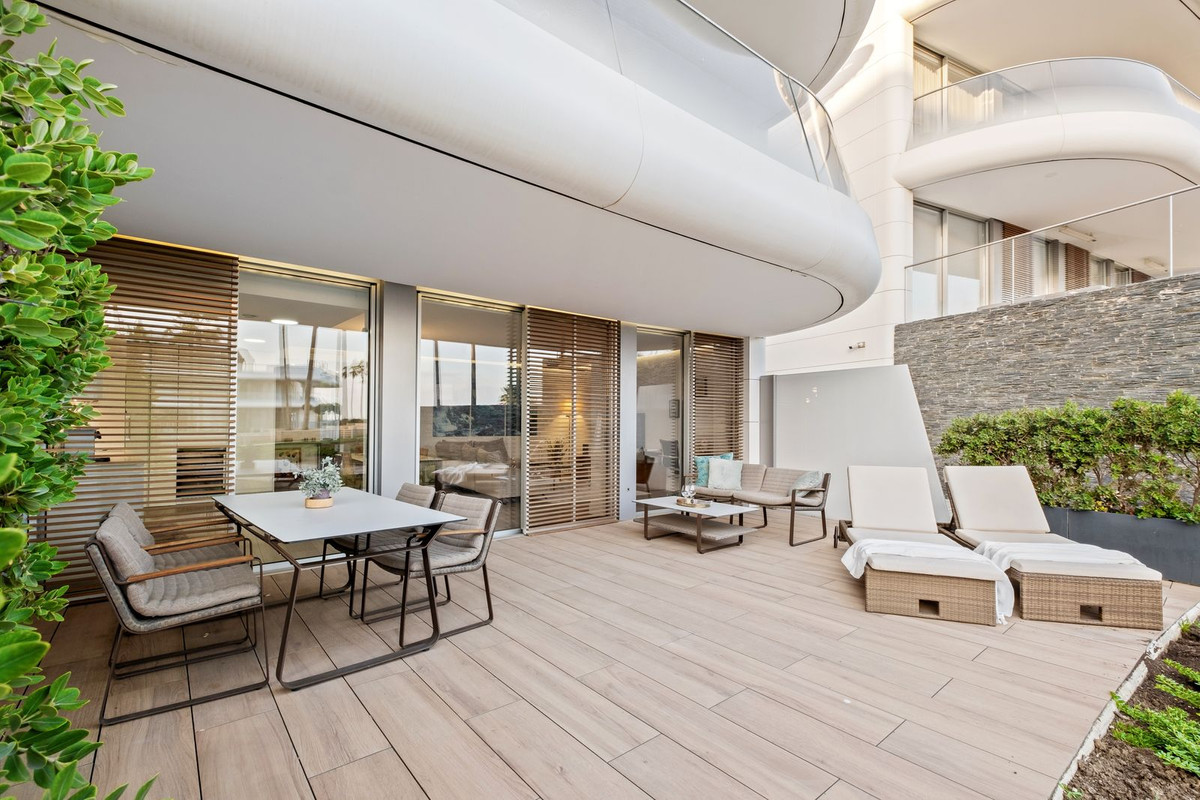 Te koop Gelijkvloers appartement Costa Del Sol Estepona € 840.000,-