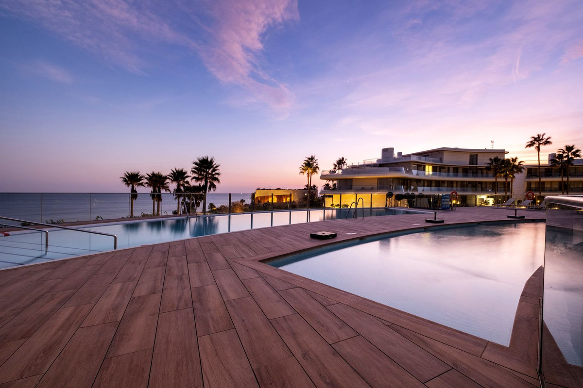 Te koop Gelijkvloers appartement Costa Del Sol Estepona € 840.000,-