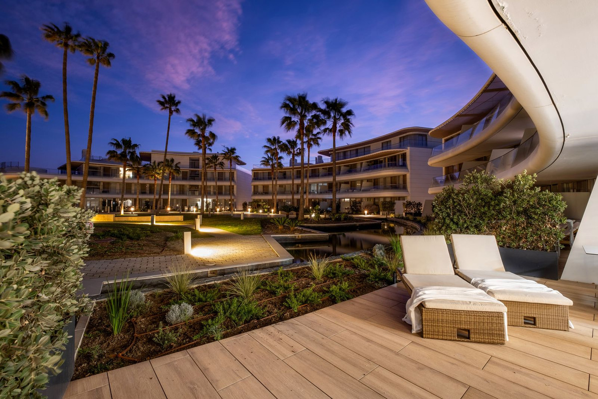 Te koop Gelijkvloers appartement Costa Del Sol Estepona € 840.000,-