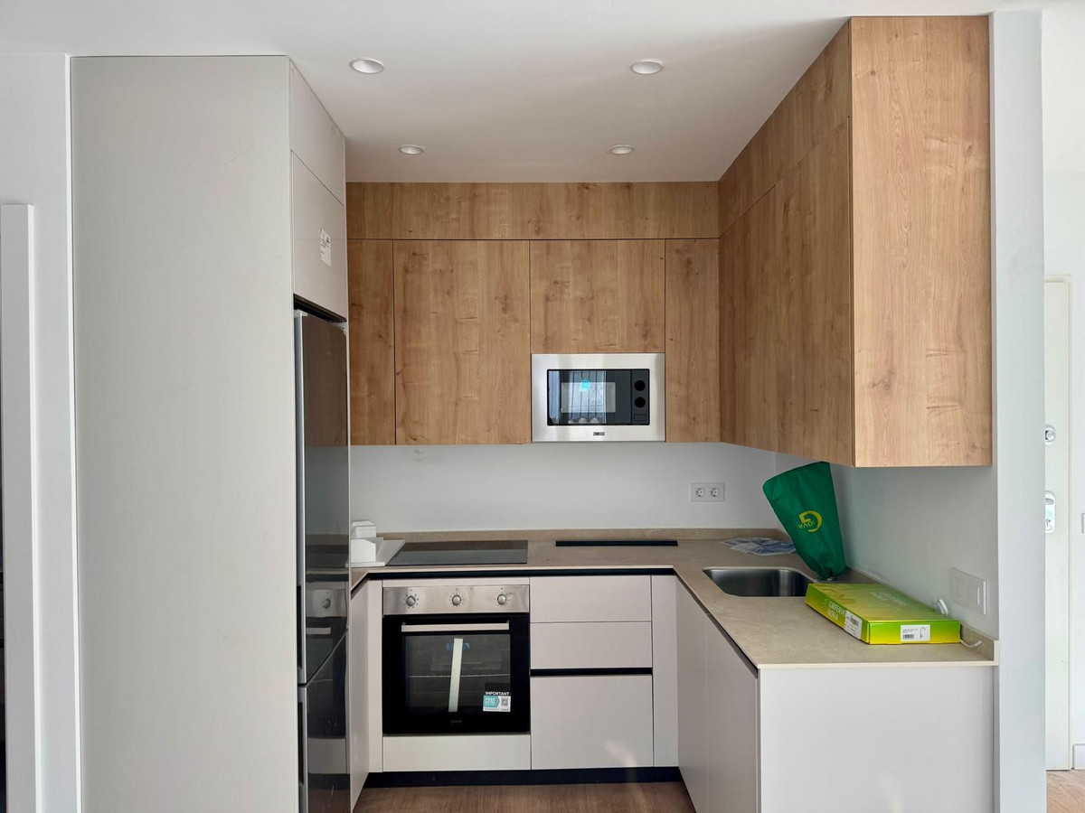 Te koop Middle Floor Apartment Costa Del Sol Torremolinos € 310.000,-