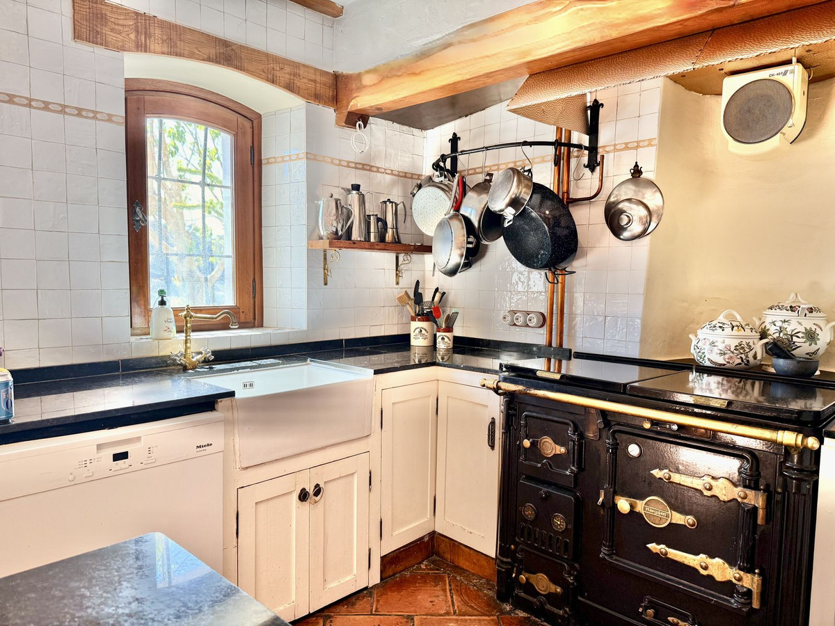 Te koop Finca - Cortijo Costa Del Sol Casarabonela € 799.950,-