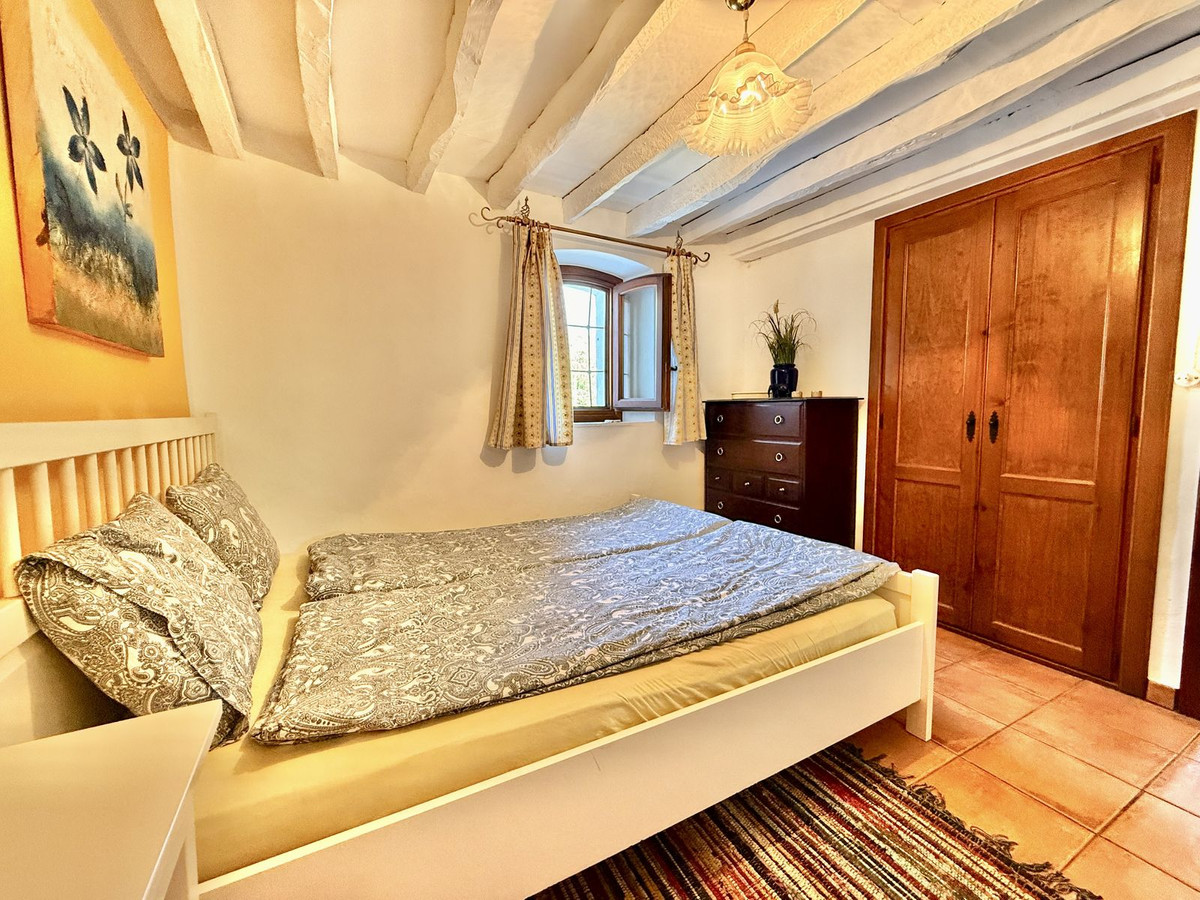 Te koop Finca - Cortijo Costa Del Sol Casarabonela € 799.950,-