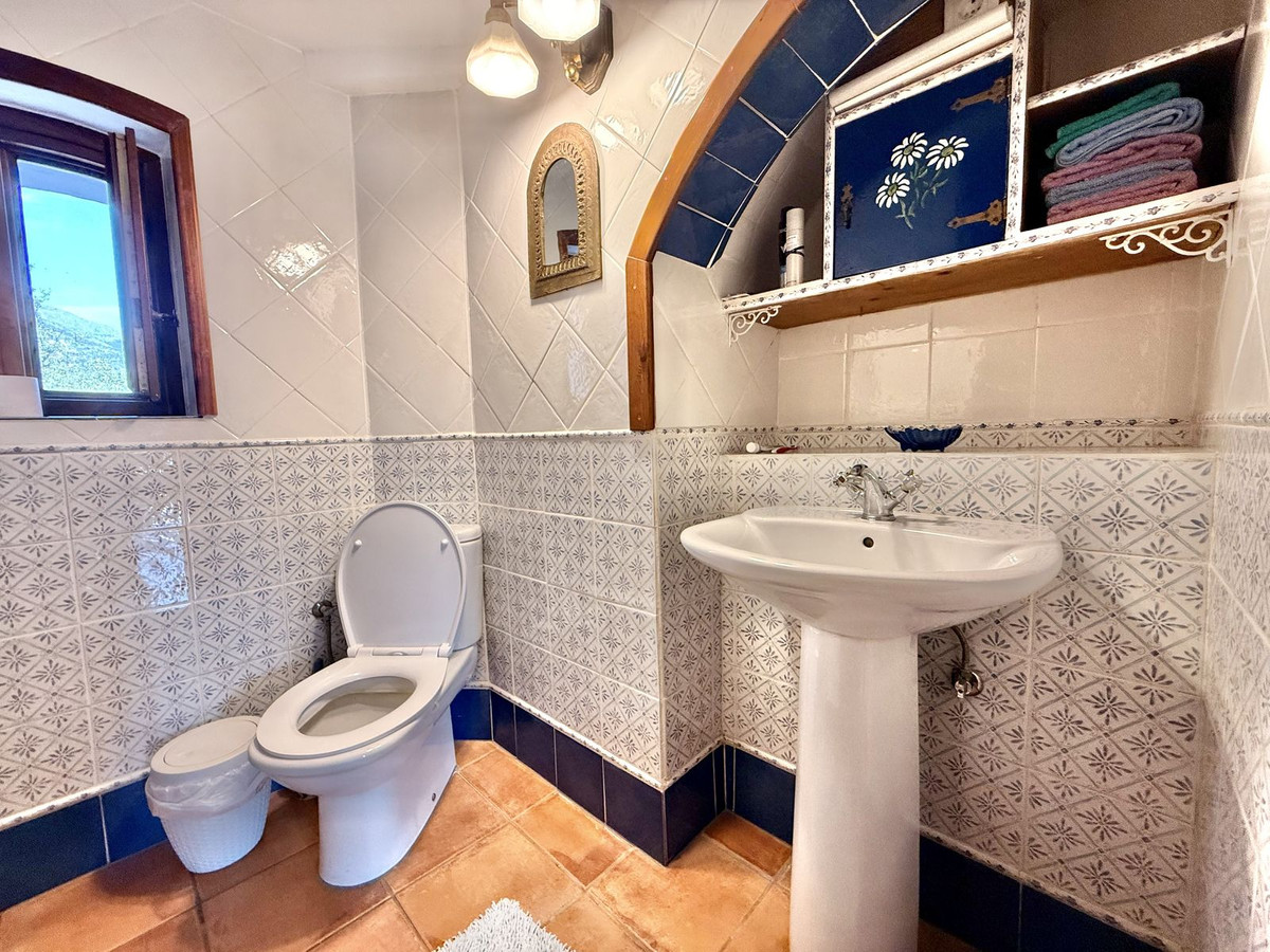 Te koop Finca - Cortijo Costa Del Sol Casarabonela € 799.950,-