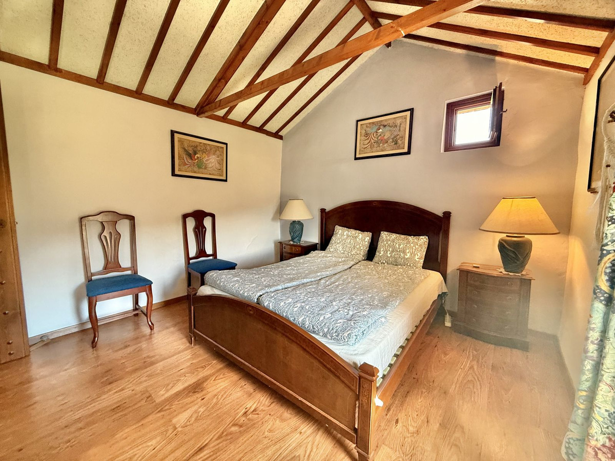 Te koop Finca - Cortijo Costa Del Sol Casarabonela € 799.950,-