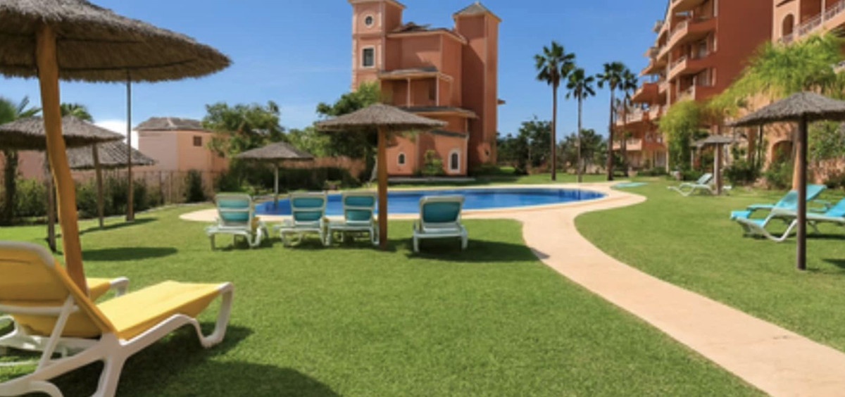 Te koop Gelijkvloers appartement Costa Del Sol La Duquesa € 260.000,-