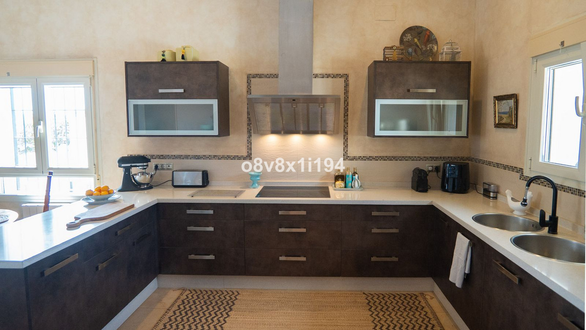 Te koop Finca - Cortijo Costa Del Sol Cártama € 650.000,-