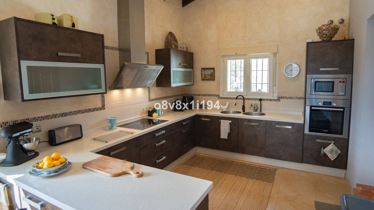 Te koop Finca - Cortijo Costa Del Sol Cártama € 650.000,-