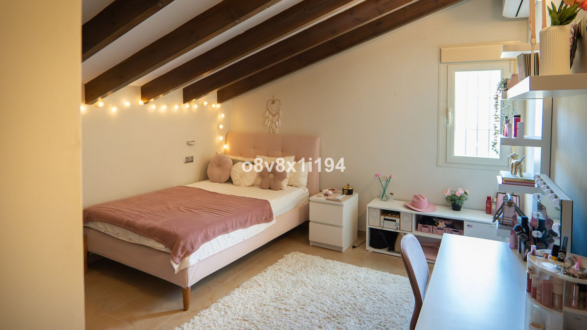 Te koop Finca - Cortijo Costa Del Sol Cártama € 650.000,-