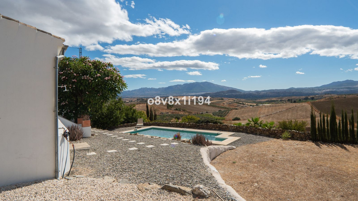 Te koop Finca - Cortijo Costa Del Sol Cártama € 650.000,-