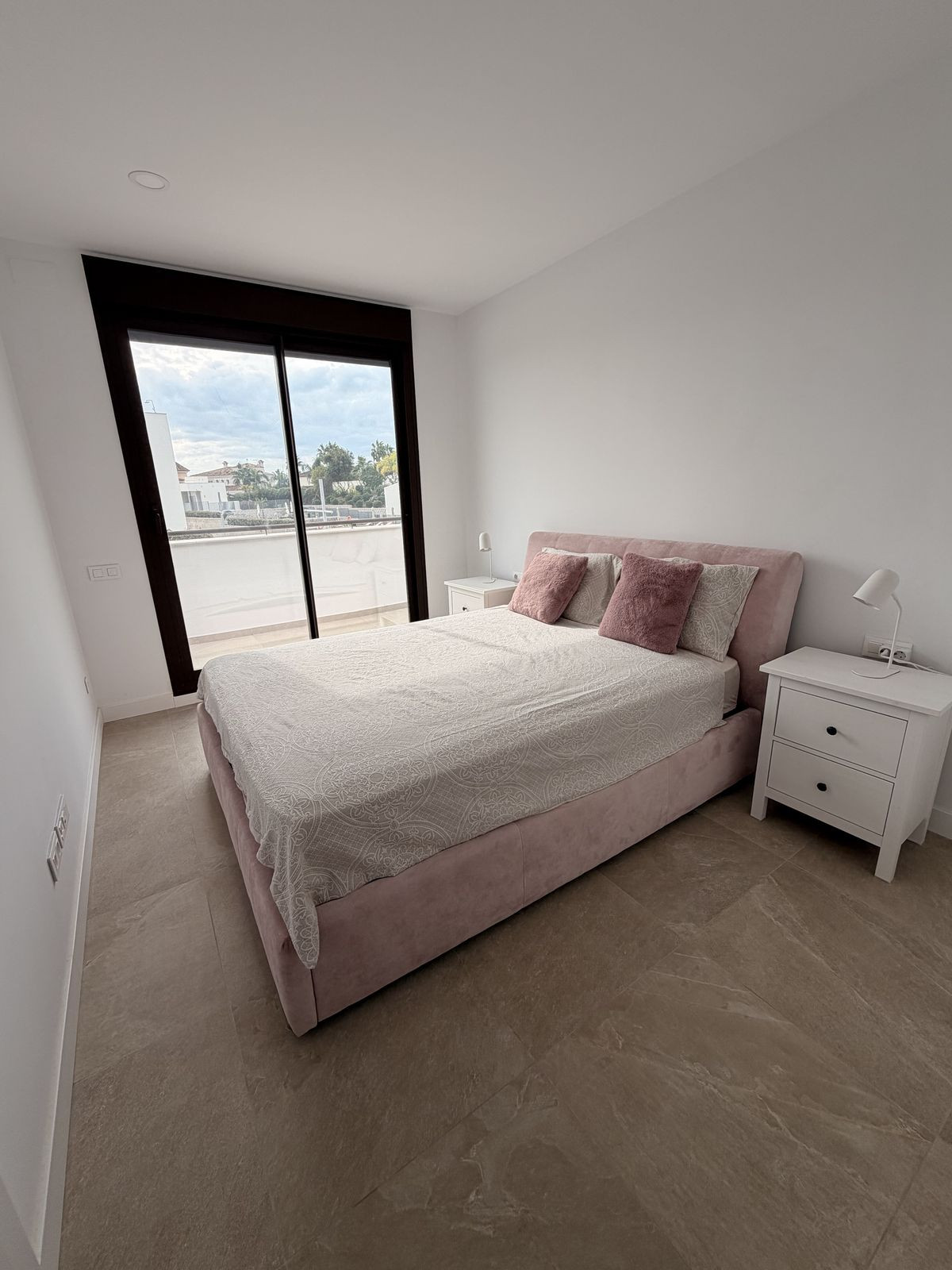 Te koop Penthouse Costa Del Sol Estepona € 899.000,-