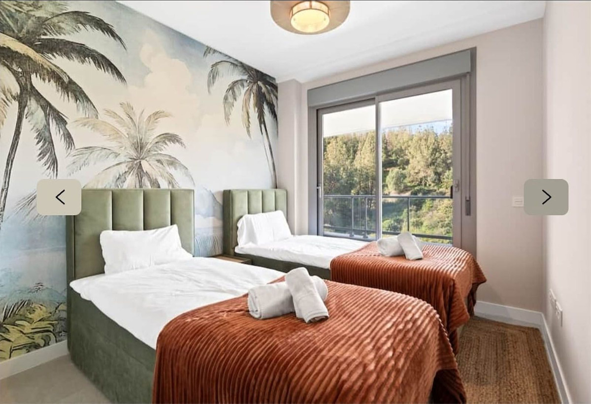 Te koop Middle Floor Apartment Costa Del Sol Mijas Costa € 425.000,-