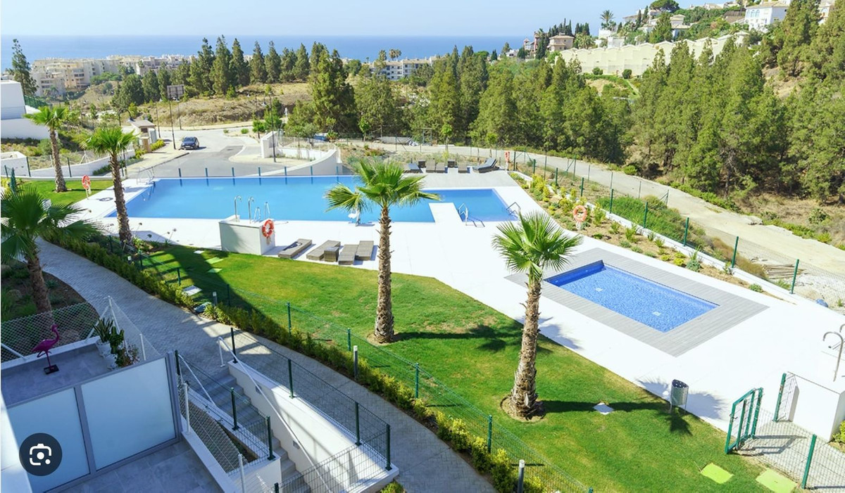 Te koop Middle Floor Apartment Costa Del Sol Mijas Costa € 425.000,-