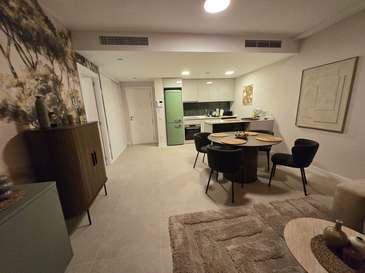 Te koop Middle Floor Apartment Costa Del Sol Mijas Costa € 425.000,-