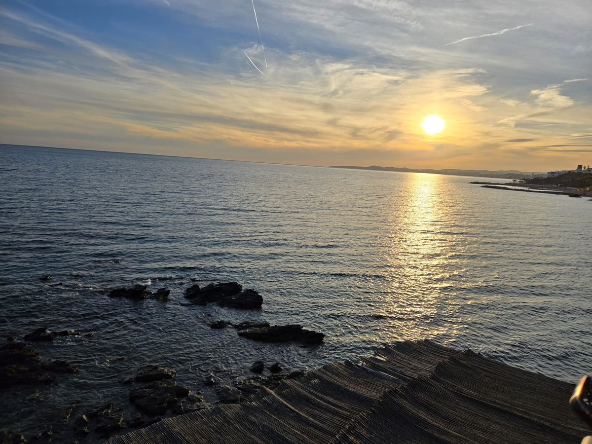 Te koop Middle Floor Apartment Costa Del Sol Mijas Costa € 425.000,-