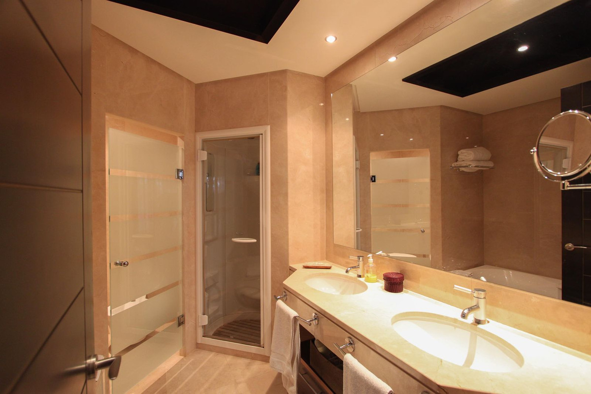 Te koop Gelijkvloers appartement Costa Del Sol Puerto Banús € 1.950.000,-