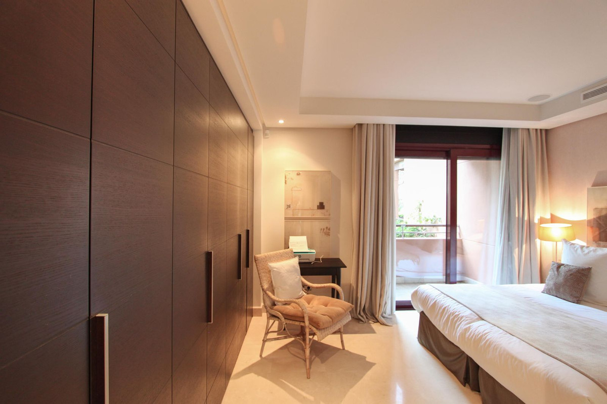 Te koop Gelijkvloers appartement Costa Del Sol Puerto Banús € 1.950.000,-