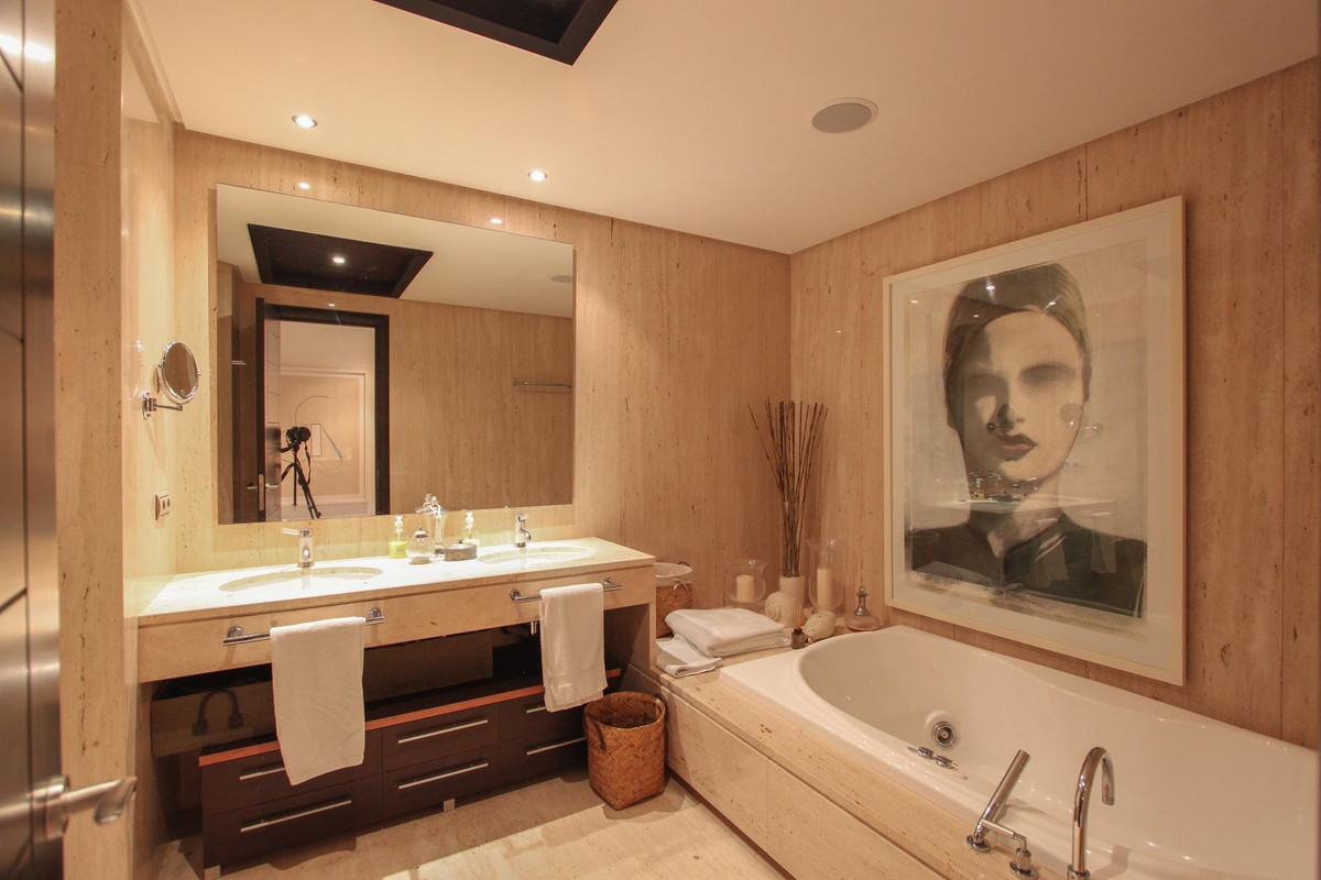 Te koop Gelijkvloers appartement Costa Del Sol Puerto Banús € 1.950.000,-