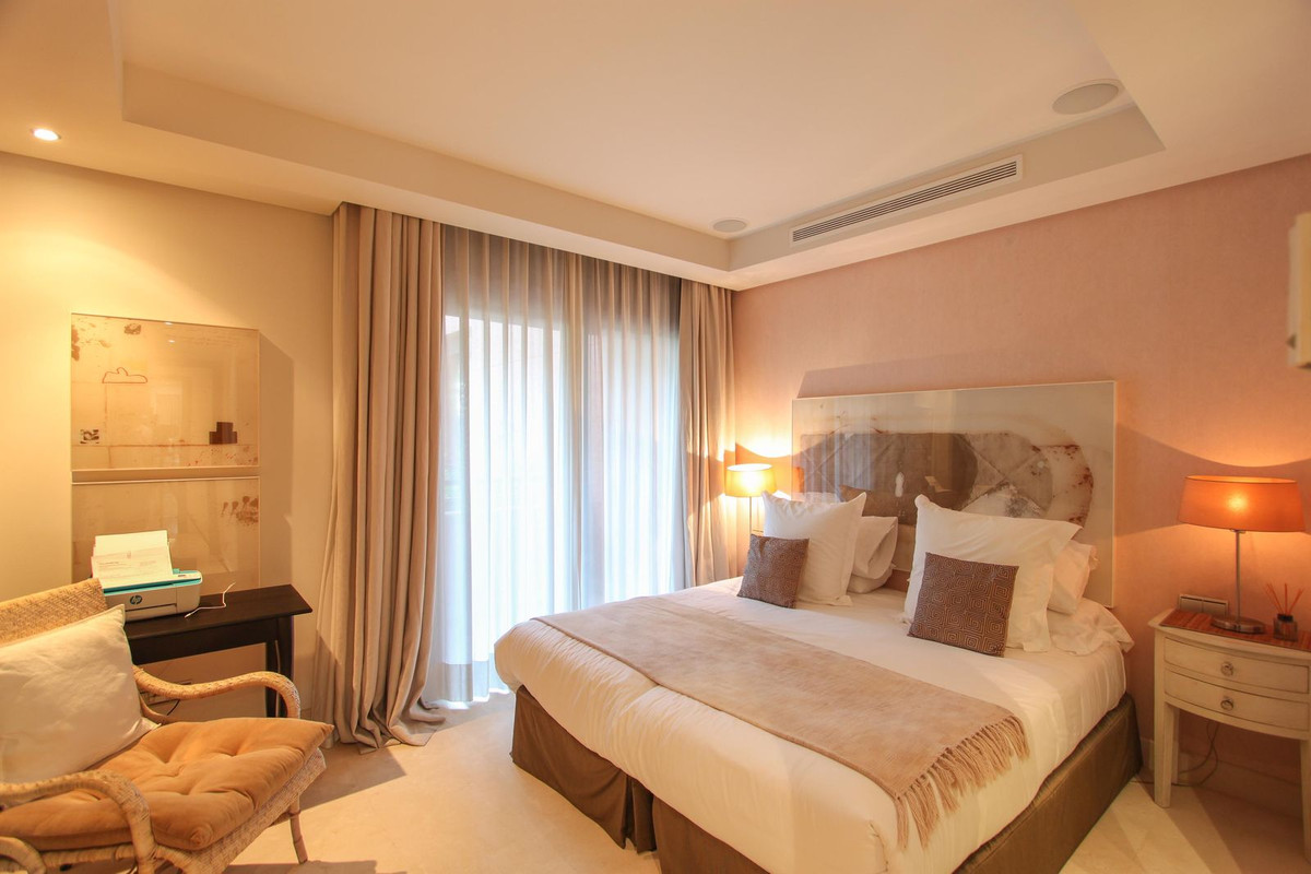 Te koop Gelijkvloers appartement Costa Del Sol Puerto Banús € 1.950.000,-